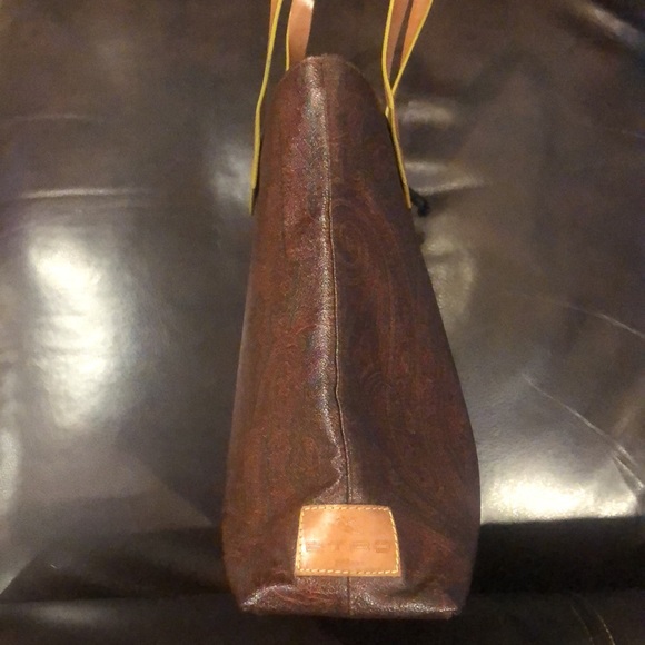 W ETRO Milano Red Paisley Vachetta Leather Tote Shoulder Bag Interior Zip Pocket - Picture 9 of 17